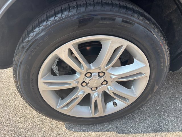 Used 2018 Land Rover Range Rover Evoque SE AWD/4WD image 11