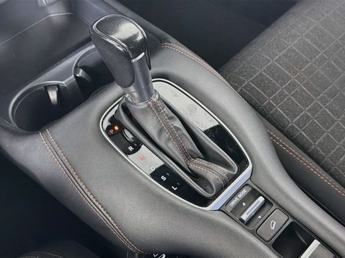 Used 2024 Honda HR-V Sport image 23