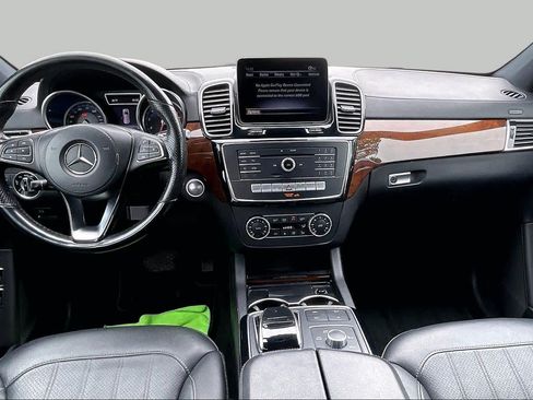 Used 2019 Mercedes-Benz GLS 450 4MATIC image 15