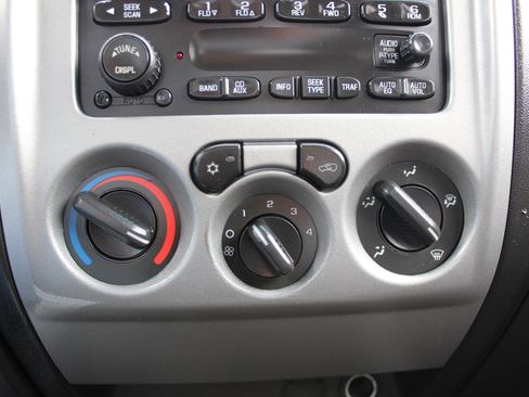 Used 2012 GMC Canyon SLE image 27