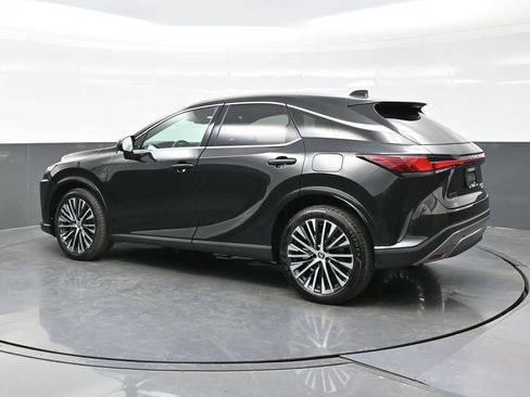 Used 2025 Lexus RX 350 w/ Convenience Package AWD/4WD image 4
