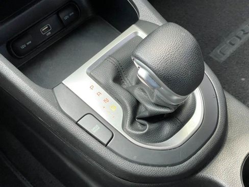 Used 2022 Kia Forte LXS w/ LXS Technology Package image 35