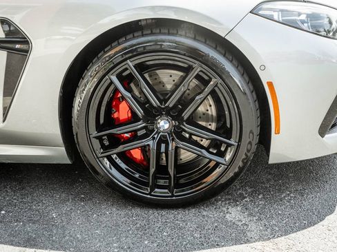 Used 2022 BMW M8 Competition w/ M Carbon Exterior Package AWD/4WD image 4
