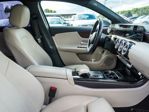 Used 2019 Mercedes-Benz A 220 image 16
