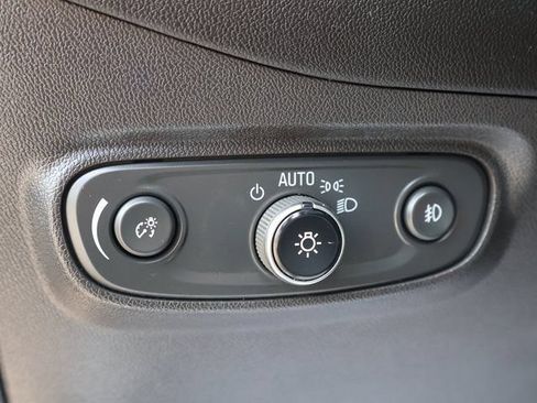 Certified 2024 Chevrolet Equinox Premier w/ LPO, Floor Liner Package AWD/4WD image 36
