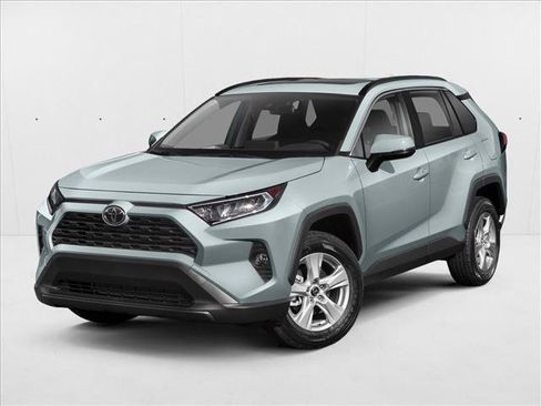 Used 2019 Toyota RAV4 XLE w/ Convenience Package FWD image 1