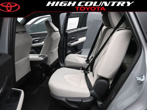 New 2026 Toyota Grand Highlander AWD Hybrid image 13