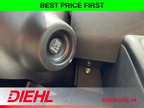 New 2025 RAM ProMaster 3500 w/ Convenience Group FWD image 32