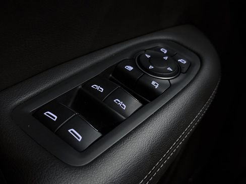 Used 2023 Cadillac XT6 Premium Luxury image 53