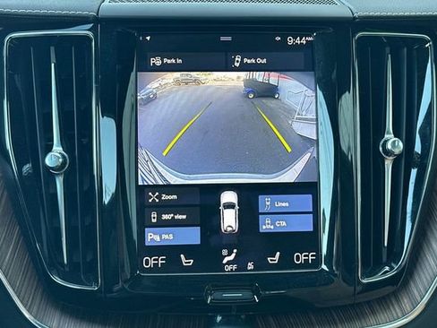 Used 2021 Volvo XC60 T5 Inscription w/ Advanced Package image 23