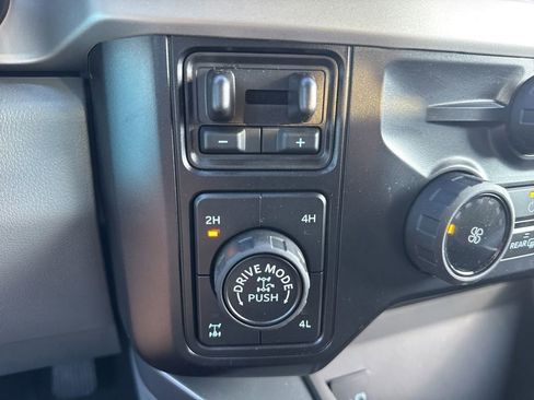 Used 2026 Ford F350 XLT w/ Tremor Off-Road Package AWD/4WD image 11