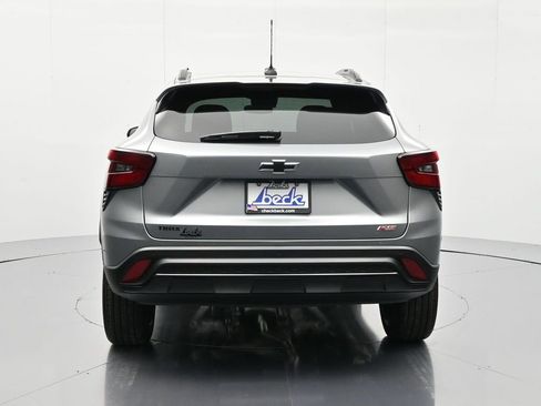 New 2026 Chevrolet Trax RS w/ Driver Confidence Package image 7