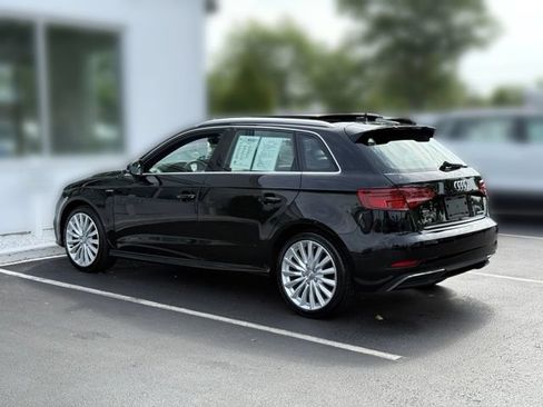 Used 2018 Audi A3 e-tron Premium Plus w/ Technology Package FWD image 5
