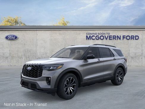 New 2026 Ford Explorer ST-Line image 2