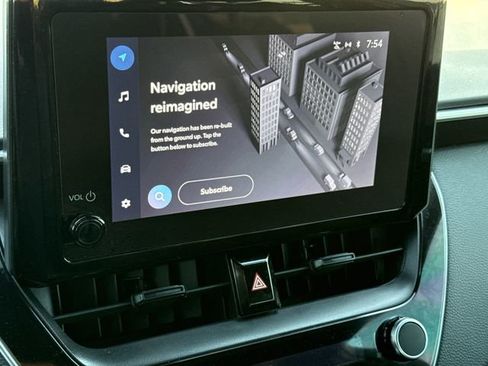 Used 2024 Toyota Corolla SE image 22