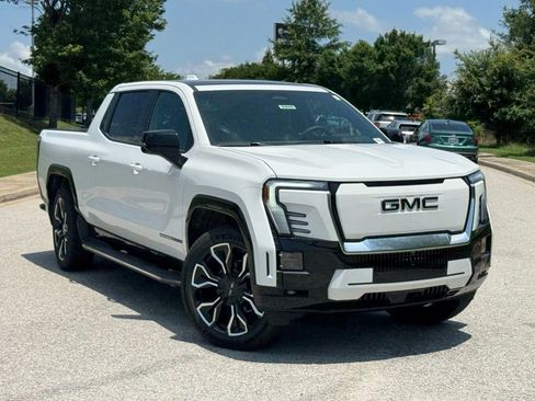 New 2025 GMC Sierra EV Denali image 2