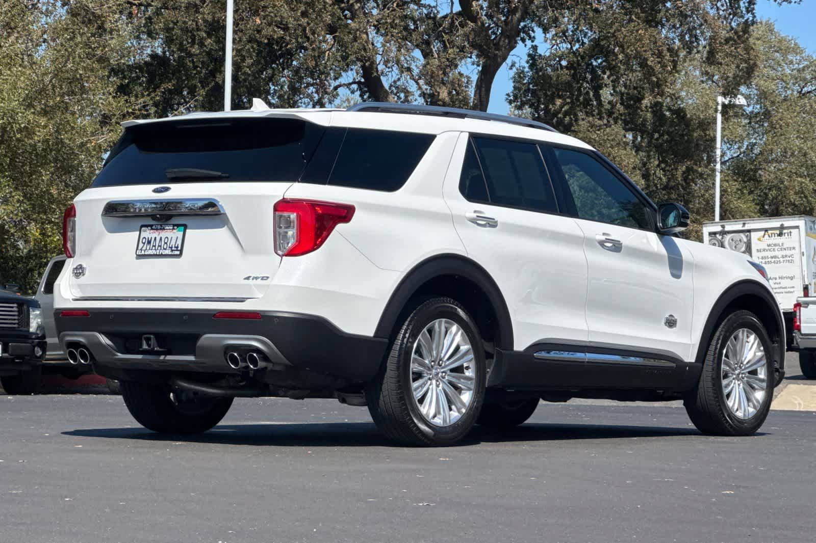 Certified 2024 Ford Explorer King Ranch w/ Technology Package AWD/4WD image 2