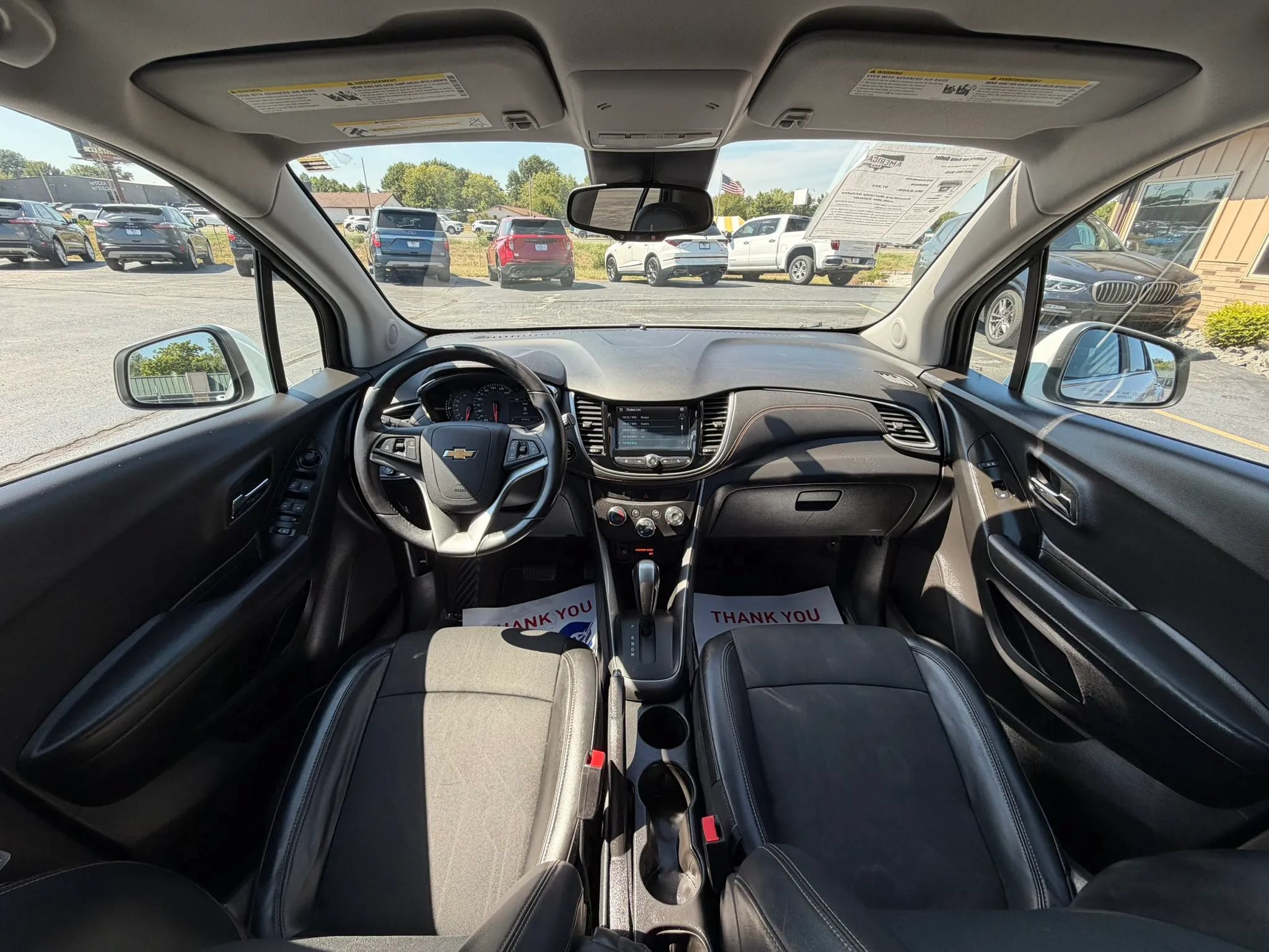 Used 2017 Chevrolet Trax LT w/ LT Convenience Package FWD image 2