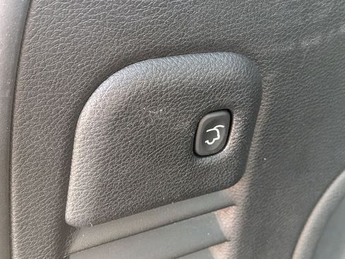 Certified 2022 Jeep Grand Cherokee Laredo E w/ Security & Convenience Group AWD/4WD image 29