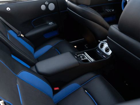Used 2017 Rolls-Royce Dawn RWD image 73