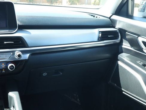 Used 2022 Kia Telluride LX FWD image 30