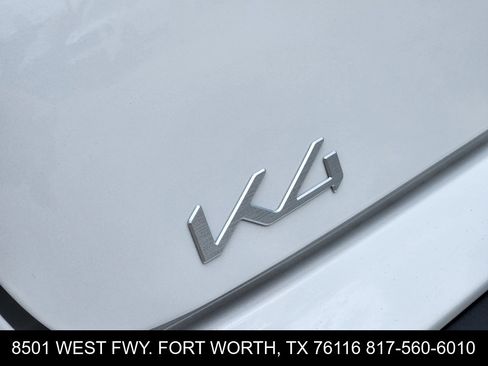 New 2026 Kia K4 LXS image 8