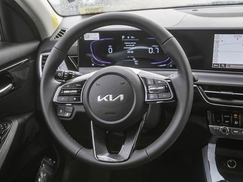 New 2026 Kia Seltos S image 8