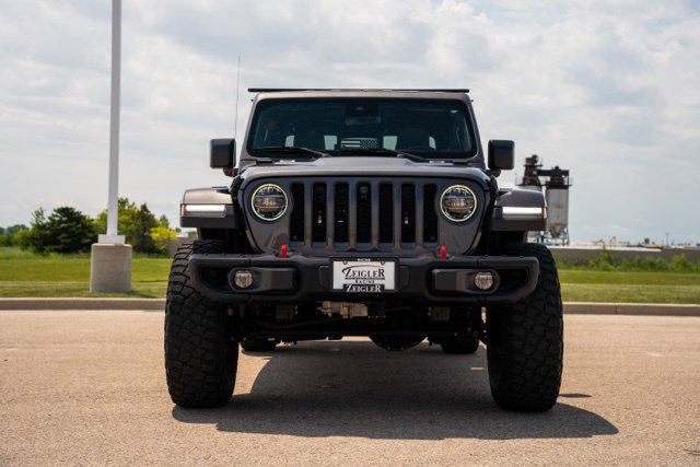 Used 2020 Jeep Gladiator Rubicon AWD/4WD image 2