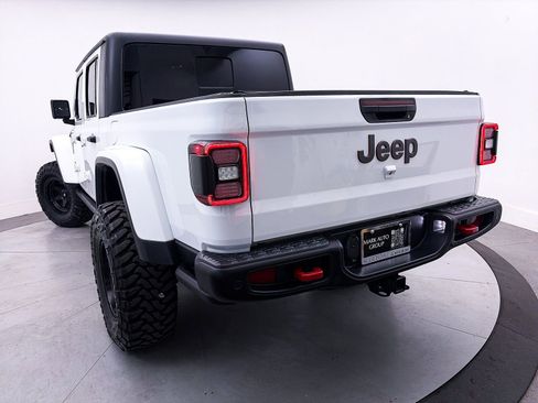Used 2020 Jeep Gladiator Rubicon image 5