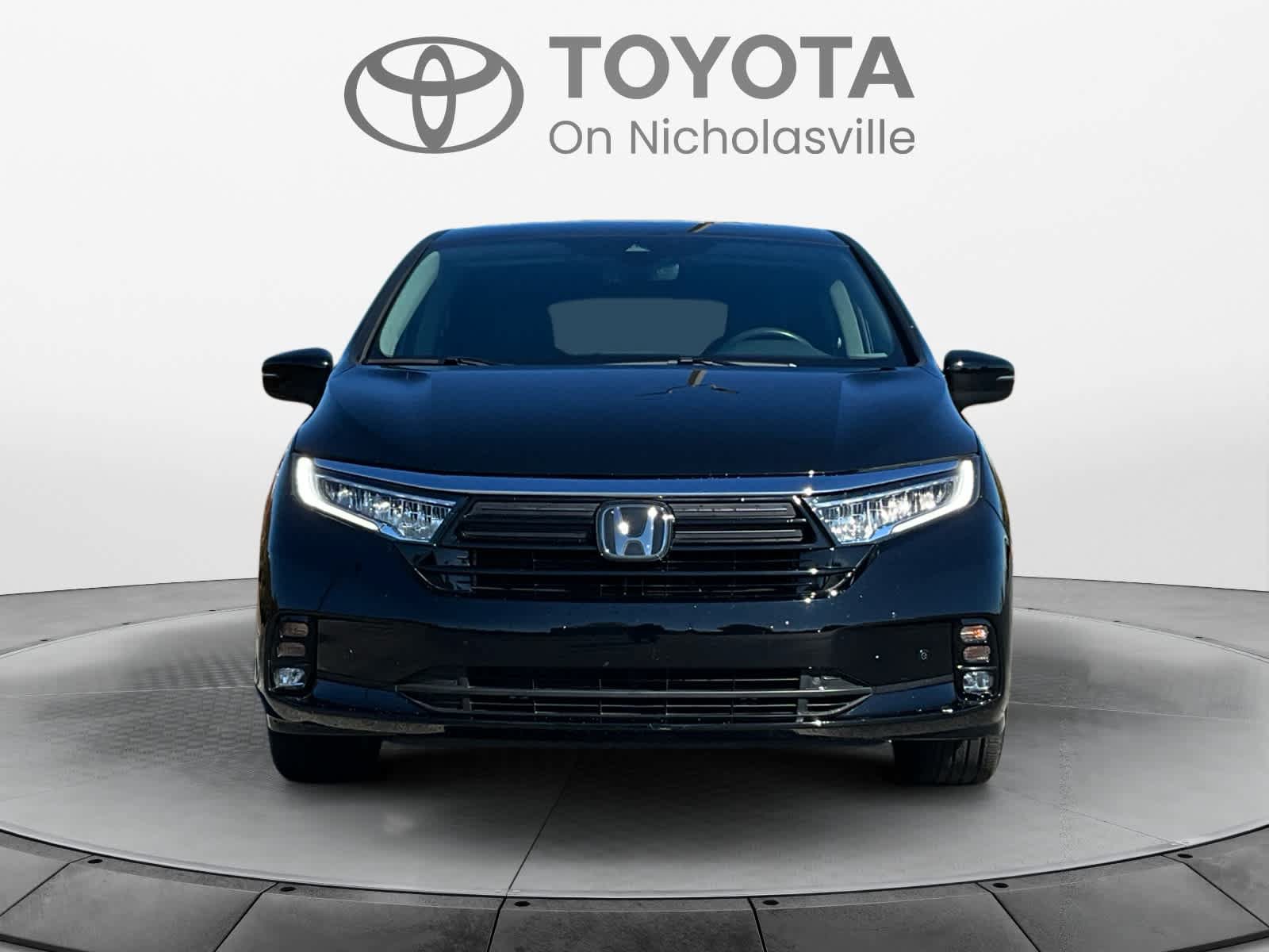 Used 2024 Honda Odyssey Touring image 8