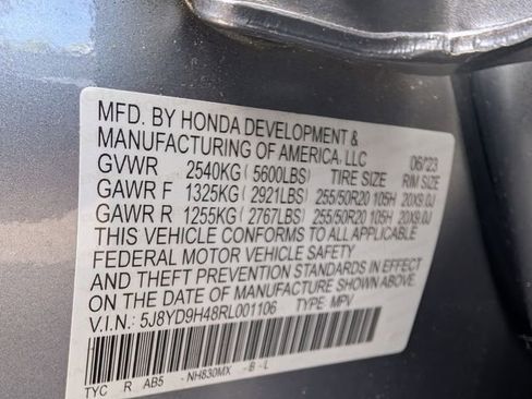 Certified 2024 Acura MDX FWD w/ Technology Package image 20