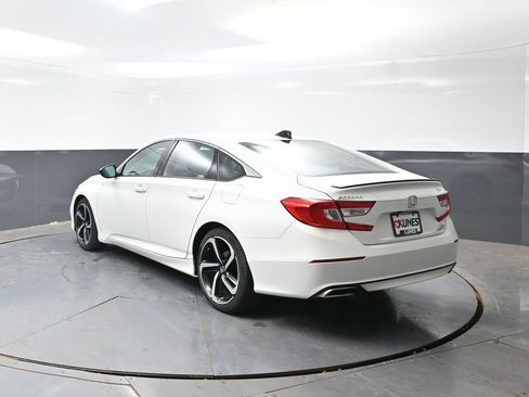 Used 2021 Honda Accord Sport image 8