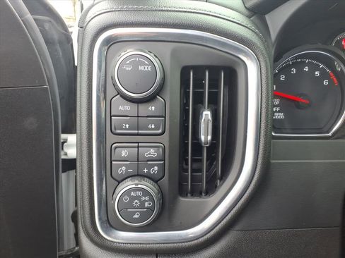 Certified 2021 Chevrolet Silverado 1500 RST w/ Redline Edition AWD/4WD image 19