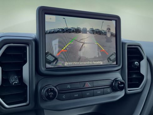 Used 2024 Ford Bronco Sport Outer Banks w/ Tech Package AWD/4WD image 22