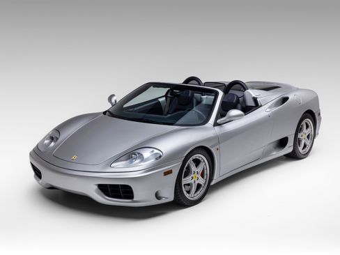 Used 2002 Ferrari 360 Spider image 2