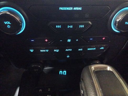 Used 2020 Ford Ranger XLT w/ Equipment Group 301A Mid image 16