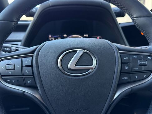 Certified 2024 Lexus UX 250h F Sport FWD image 27