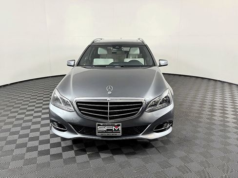 Used 2016 Mercedes-Benz E 350 4MATIC Luxury Wagon image 3