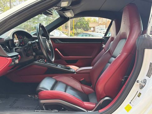 Used 2020 Porsche 911 Carrera S image 20