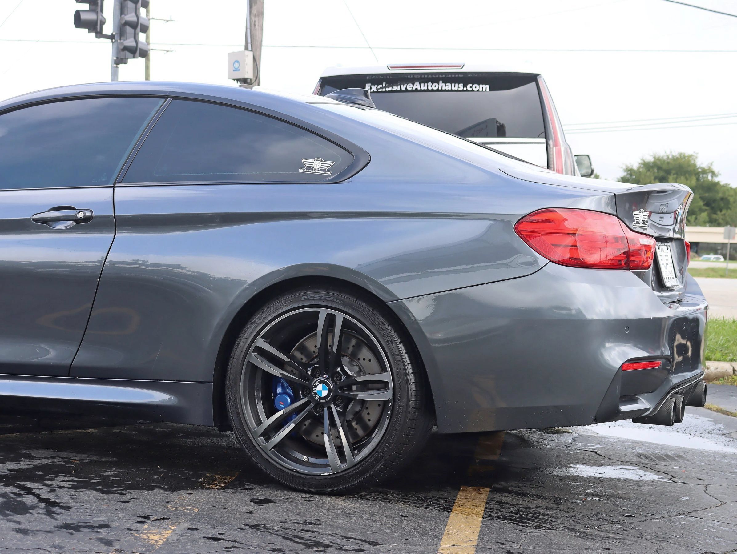 Used 2016 BMW M4 Coupe RWD image 12