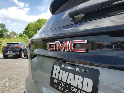 New 2026 GMC Acadia Elevation image 7
