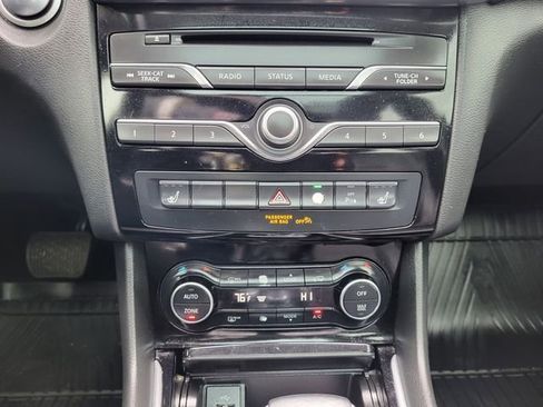 Used 2019 INFINITI QX30 AWD w/ Navigation Package image 16