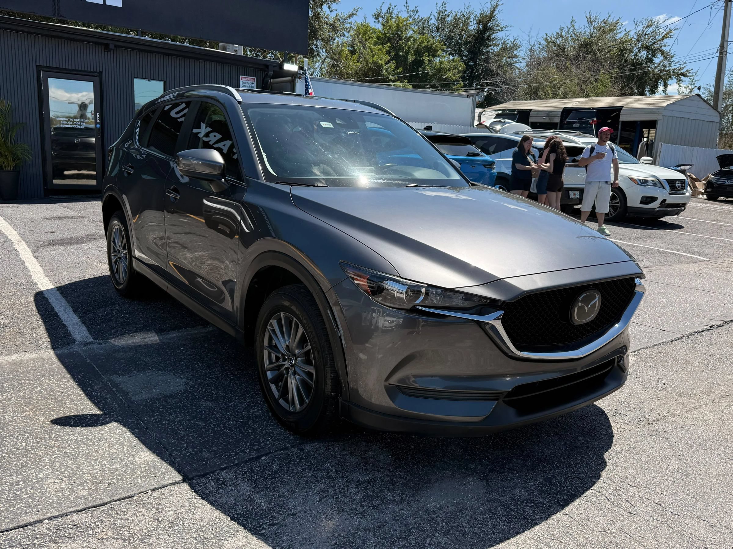 Used 2020 MAZDA CX-5 Touring FWD image 3