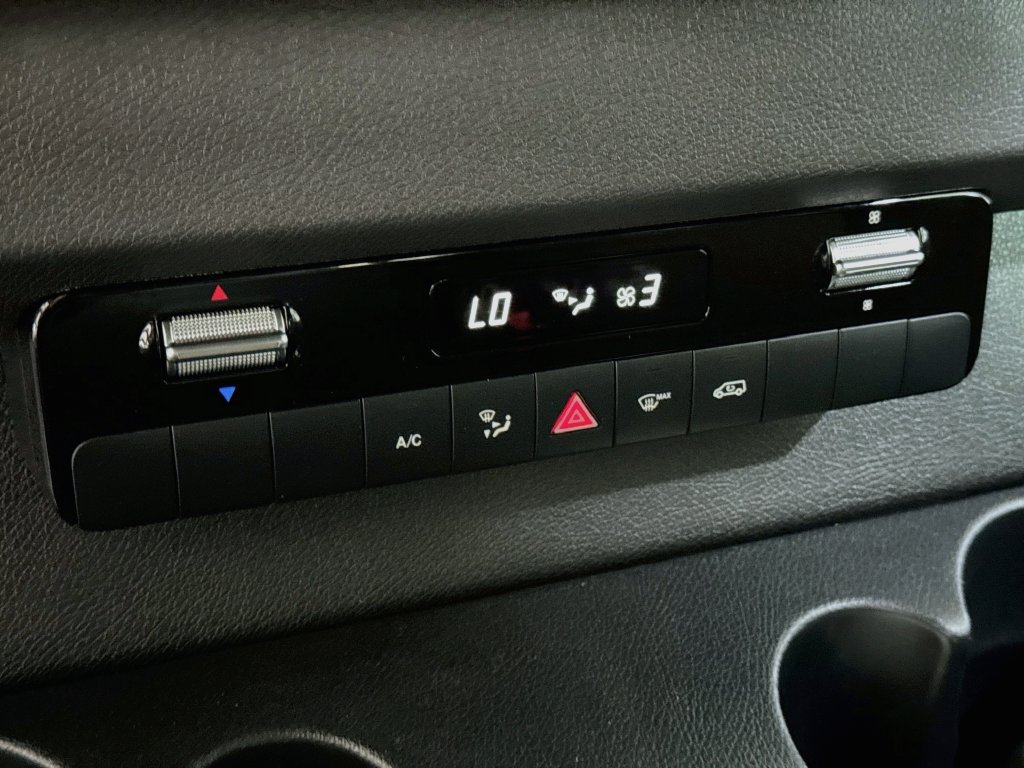 Used 2026 Mercedes-Benz Sprinter 2500 image 18