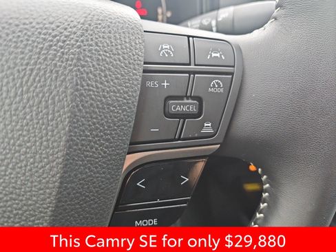 Used 2025 Toyota Camry SE FWD image 29