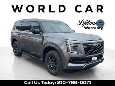 Used 2025 Nissan Armada SV RWD image 1