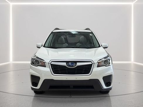 Used 2020 Subaru Forester Premium AWD/4WD image 9