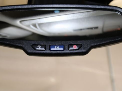 Used 2016 Chevrolet Malibu LTZ image 24