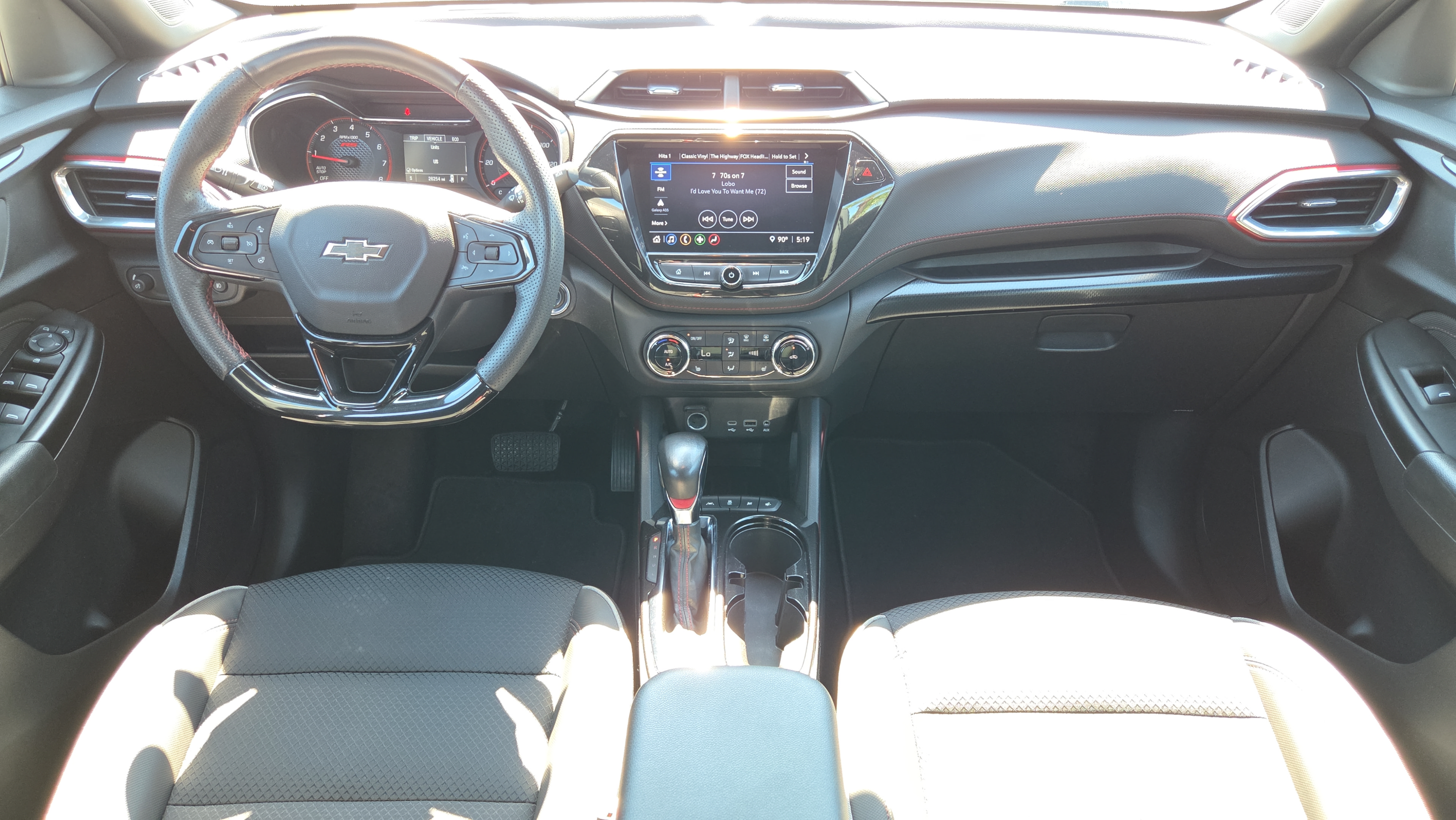 Used 2023 Chevrolet TrailBlazer RS w/ Convenience Package FWD image 14