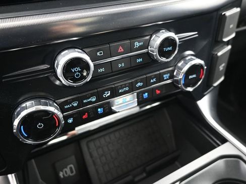 Certified 2025 Ford F150 Raptor AWD/4WD image 18